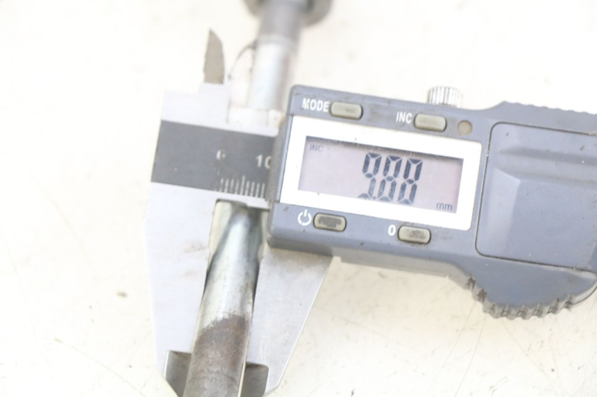 photo de ASSE RUOTA ANTERIORE MBK STUNT NAKED 50 (2004 - 2018)