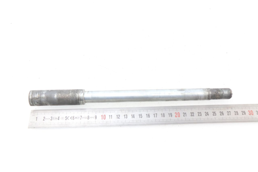 photo de ASSE RUOTA ANTERIORE SUZUKI BURGMAN 650 (2002 - 2004)