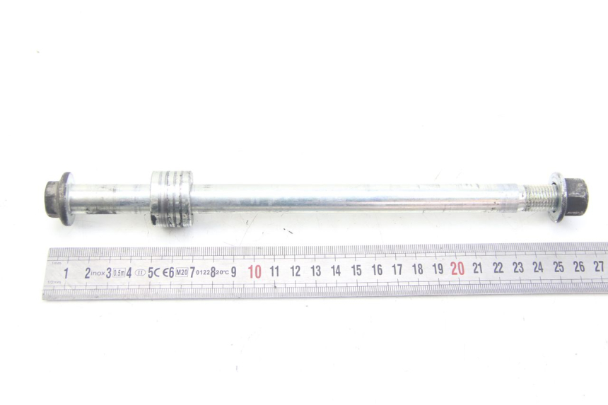 photo de ASSE RUOTA ANTERIORE SUZUKI SIXTEEN 125 (2008 - 2010)