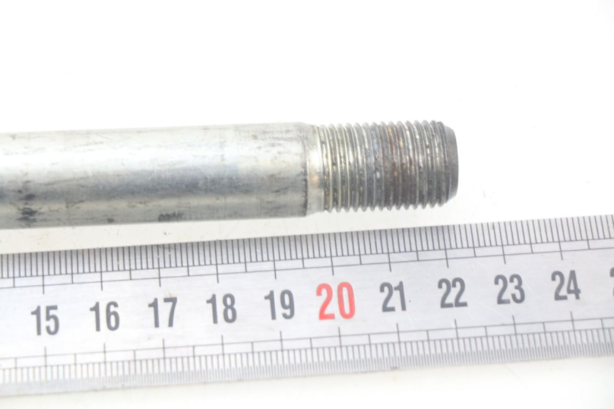 photo de ASSE RUOTA ANTERIORE SUZUKI XF FREEWIND 650 (1997 - 2003)