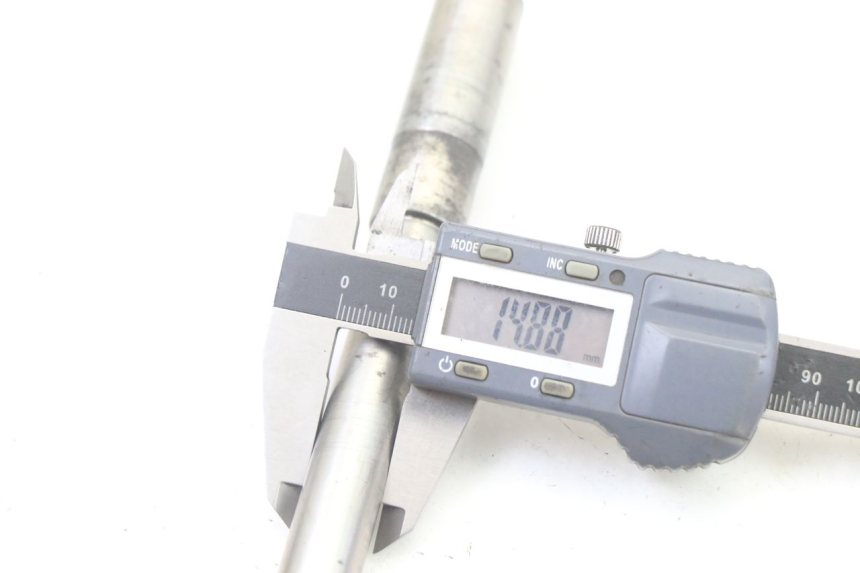 photo de ASSE RUOTA ANTERIORE YAMAHA X-MAX XMAX 125 (2010 - 2014)
