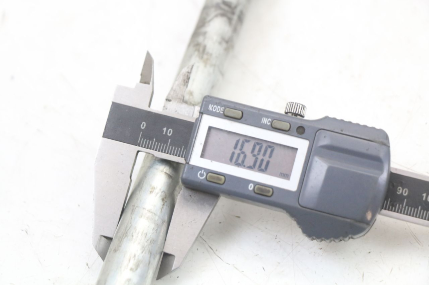 photo de ASSE YAMAHA XJ6 ABS 600 (2008 - 2016)