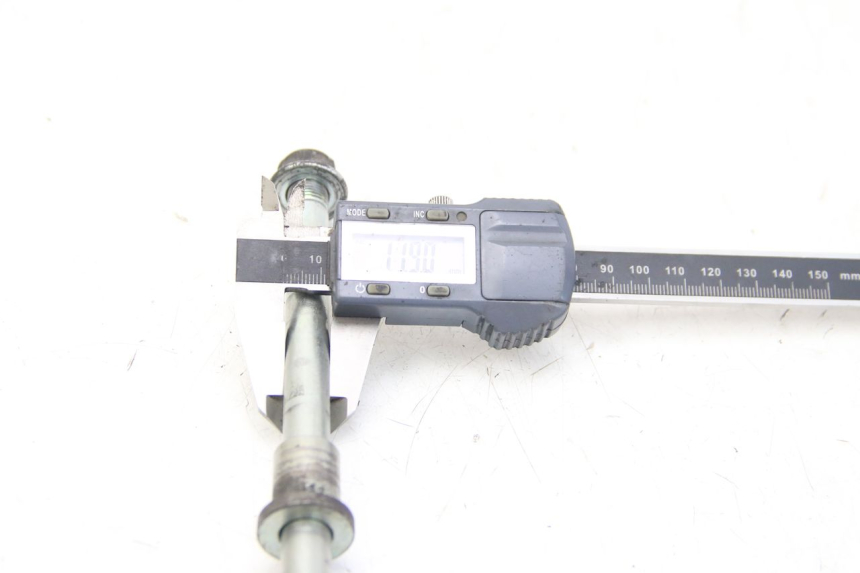 photo de ASSE RUOTA ANTERIORE YAMAHA HW XENTER 125 (2011 - 2017)