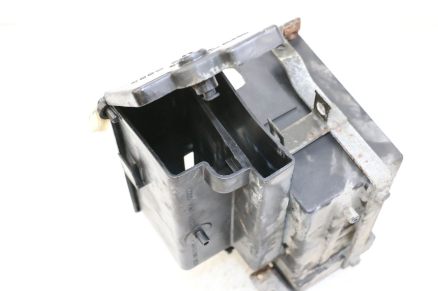 photo de PORTABATTERIA HONDA VT C2 SHADOW 750 (1997 - 2001)