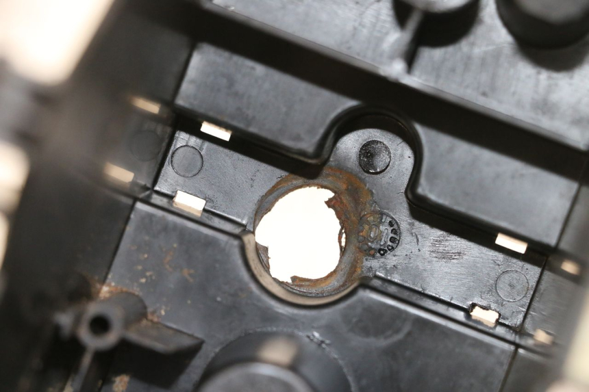 photo de VASCA BATTERIA PEUGEOT LUDIX 50 (2005 - 2007)