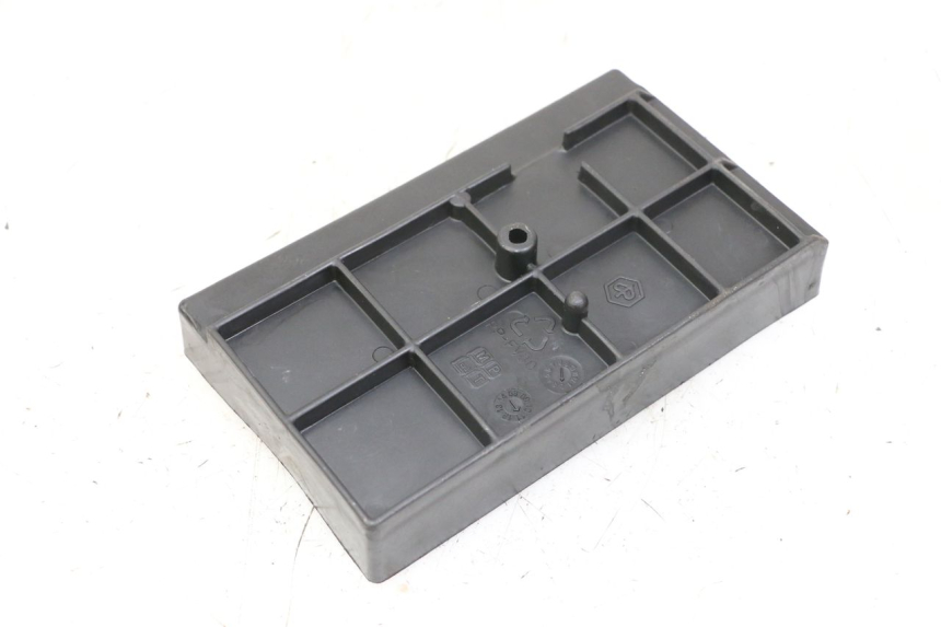 photo de PORTABATTERIA PIAGGIO VESPA LX IE 125 (2010 - 2012)