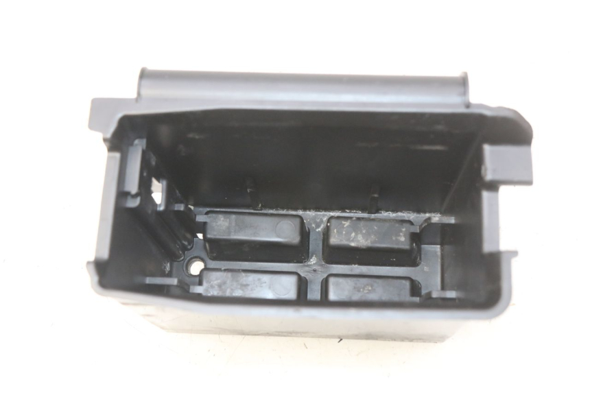 photo de VASCA BATTERIA PIAGGIO VESPA PRIMAVERA 2T 50 (2013 - 2018)