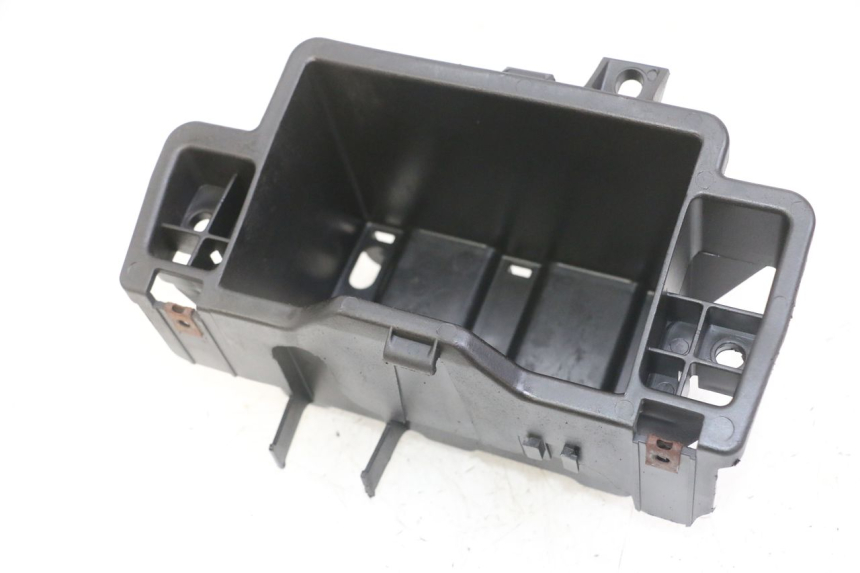 photo de PORTABATTERIA PIAGGIO SUPER LX 125 (2000 - 2003)
