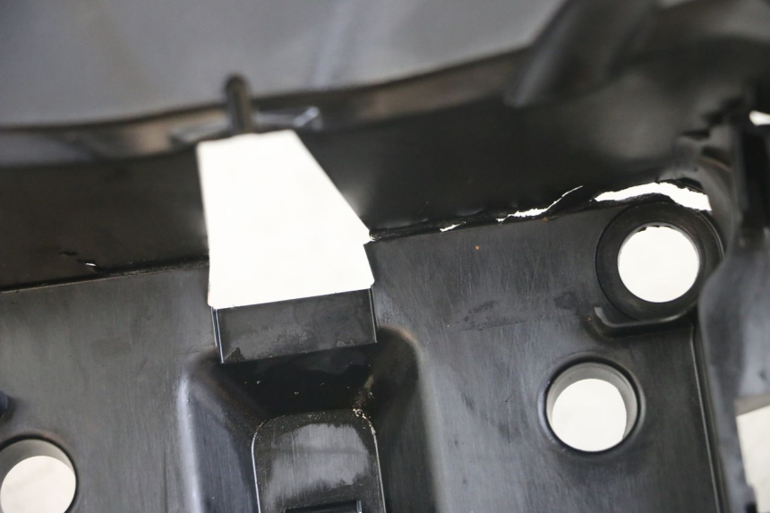 photo de VASCA PORTABATTERIA YAMAHA XMAX X-MAX ABS 125 (2017 - 2020)