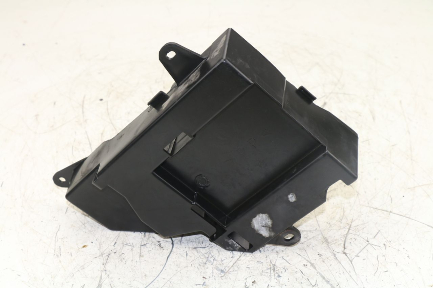 photo de Vassoio della batteria YAMAHA YBR 125 (2004 - 2006)