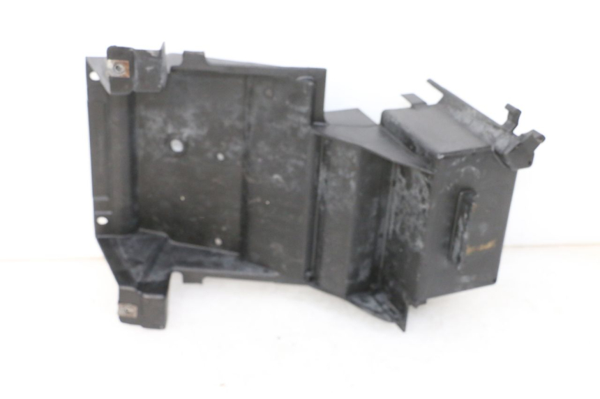 photo de PORTABATTERIA KAWASAKI ZR 7 750 (1999 - 2001) - Zoom sullo stato d'uso