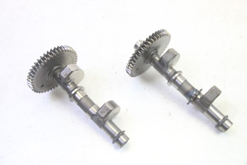 photo de Bilanciere motore SUZUKI BURGMAN EXECUTIVE ABS 650 (2006 - 2012) - Vista principale