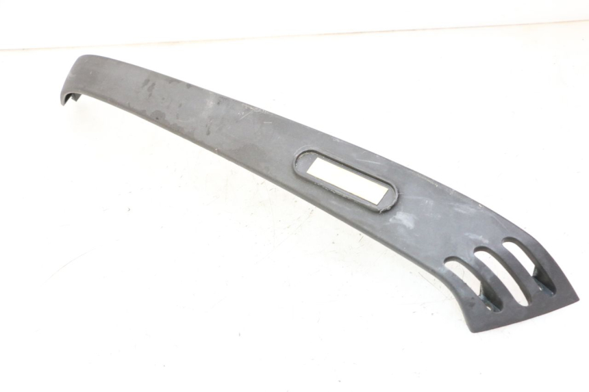 photo de SOTTOPEDANA POSTERIORE DESTRA PIAGGIO LXV 4T 50 (2009 - 2013)