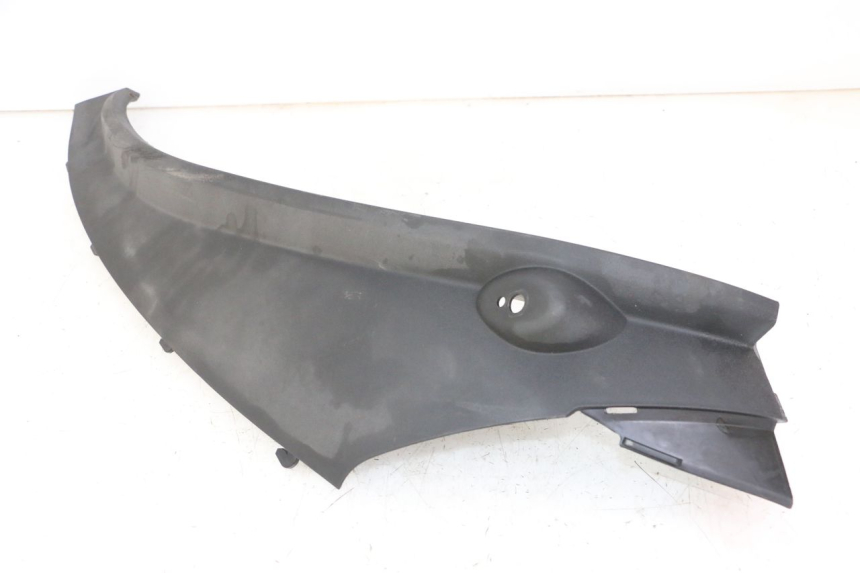 photo de SOTTOPEDANA POSTERIORE DESTRA PIAGGIO MP3 LT 300 (2010 - 2016)