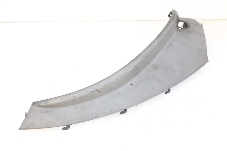 photo de SOTTOPEDANA POSTERIORE DESTRA PIAGGIO MP3 RL 250 (2007 - 2010)