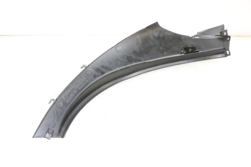 photo de SOTTOPEDANA POSTERIORE DESTRA PIAGGIO MP3 RL 250 (2007 - 2010) - Dettaglio del componente