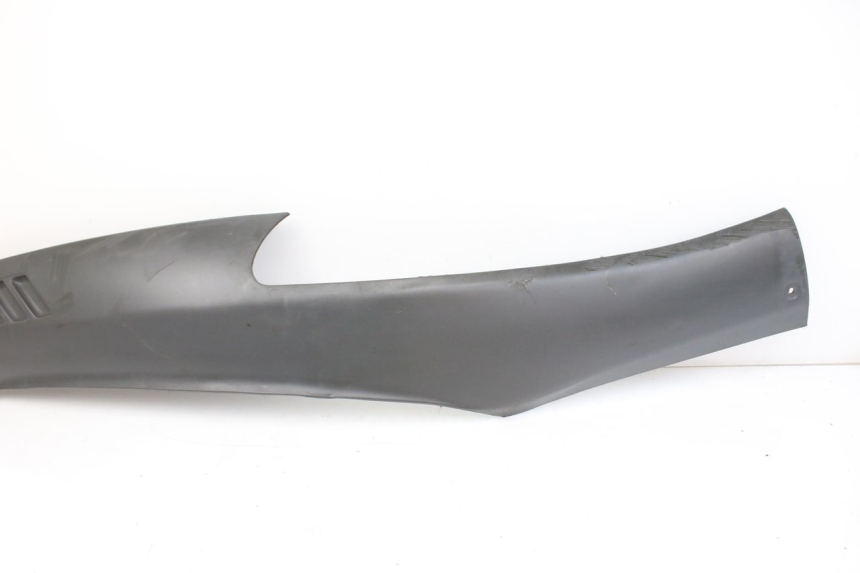 photo de BASSO DELLA SCATOLA POSTERIORE DESTRA PIAGGIO HEXAGON 2T 125 (1994 - 1998)
