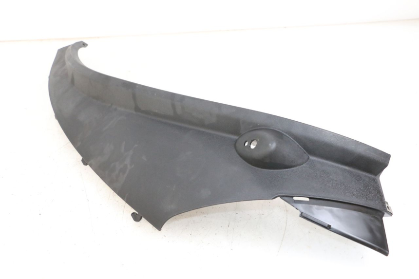 photo de BASSO DELLA SCATOLA POSTERIORE DESTRA PIAGGIO MP3 500 (2011 - 2015)