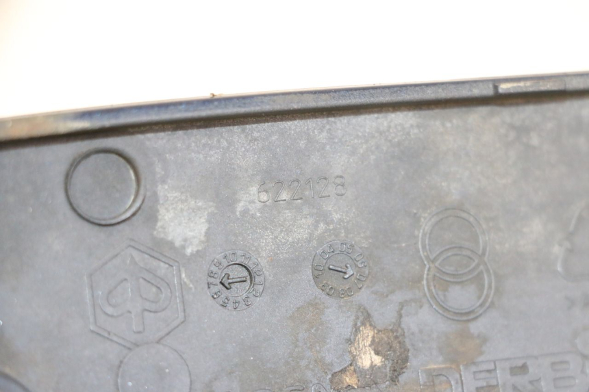 photo de SOTTOPEDANA POSTERIORE DESTRA PIAGGIO VESPA LX 150 (2005 - 2013)