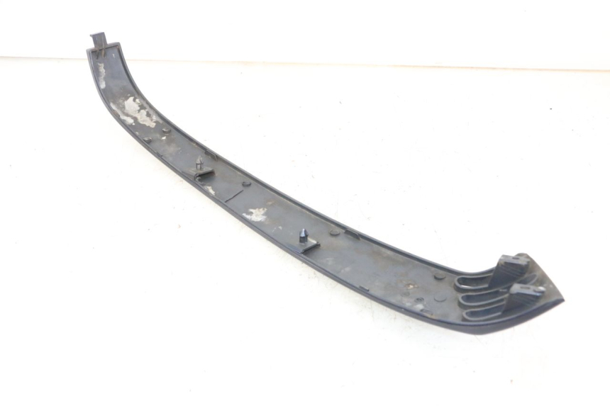 photo de SOTTOPEDANA POSTERIORE DESTRA PIAGGIO VESPA LX 150 (2005 - 2013)
