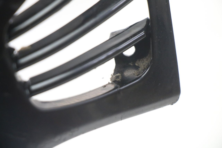 photo de BASSO DELLA SCATOLA POSTERIORE DESTRA PIAGGIO VESPA LX 2T 50 (2005 - 2013)