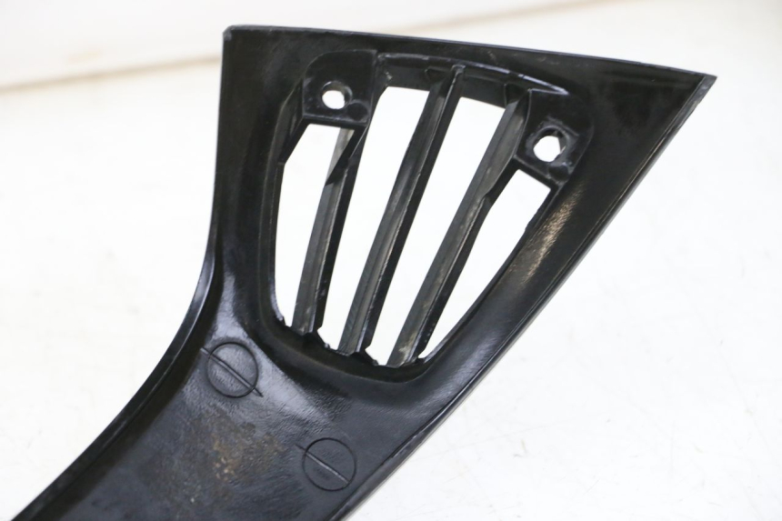 photo de BASSO DELLA SCATOLA POSTERIORE DESTRA PIAGGIO VESPA S 2T 50 (2007 - 2014)