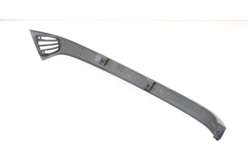 photo de BASSO DELLA SCATOLA POSTERIORE DESTRA PIAGGIO VESPA S 2T 50 (2007 - 2014)