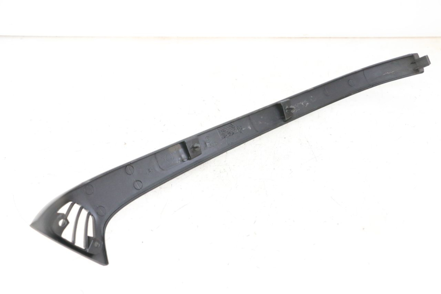 photo de BASSO DELLA SCATOLA POSTERIORE DESTRA PIAGGIO VESPA S 2T 50 (2007 - 2014)