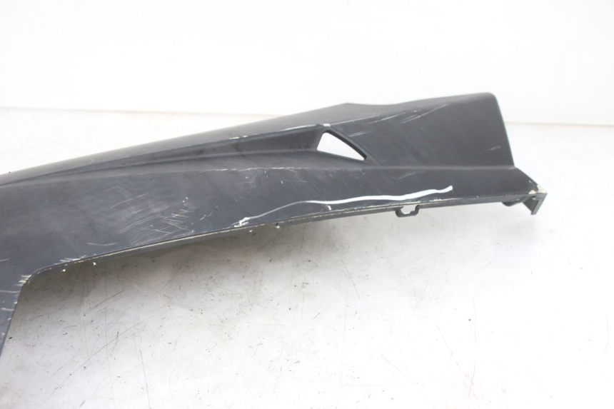 photo de BASSO DELLA SCATOLA POSTERIORE DESTRA PEUGEOT SPEEDFIGHT 4 4T 50 (2015 - 2019)