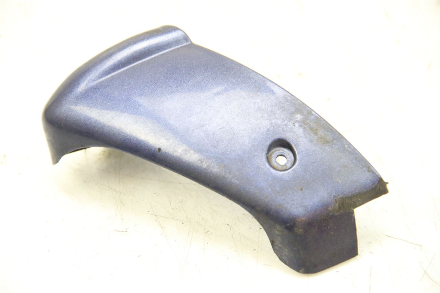 photo de BASSO DELLA SCATOLA POSTERIORE DESTRA PIAGGIO VESPA GRANTURISMO 125 (2003 - 2007)