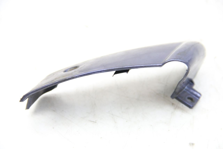 photo de BASSO DELLA SCATOLA POSTERIORE DESTRA PIAGGIO VESPA GRANTURISMO 125 (2003 - 2007)
