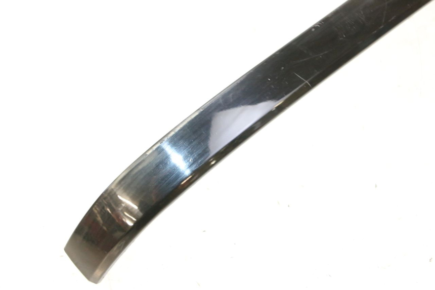 photo de BASSO DELLA SCATOLA POSTERIORE DESTRA PIAGGIO VESPA S 2T 50 (2007 - 2014)