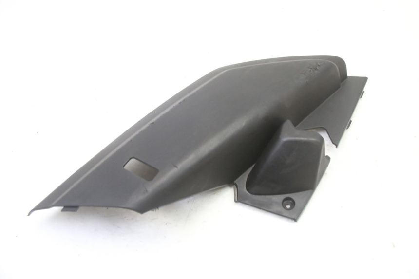 photo de SOTTOPEDANA POSTERIORE DESTRA YAMAHA XMAX X-MAX 125 (2006 - 2009)