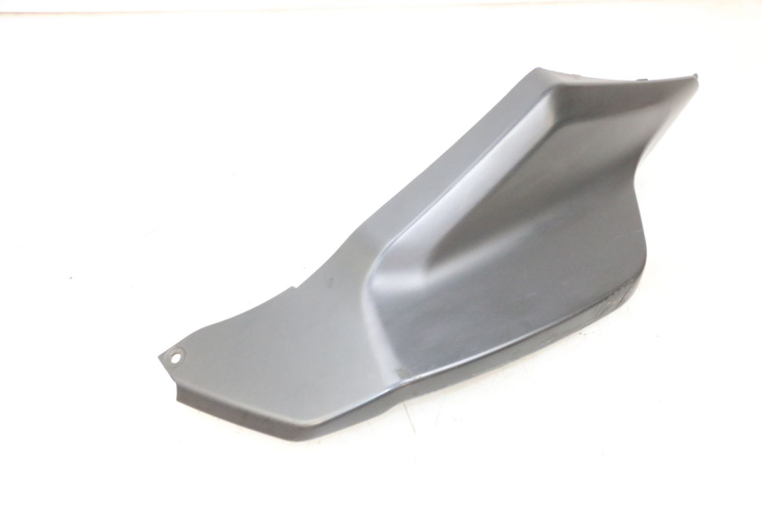 photo de SOTTOPEDANA POSTERIORE SINISTRA SUZUKI BURGMAN 650 (2013 - 2020)