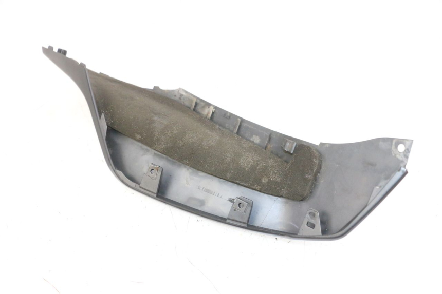 photo de SOTTOPEDANA POSTERIORE SINISTRA SUZUKI BURGMAN 650 (2013 - 2020)