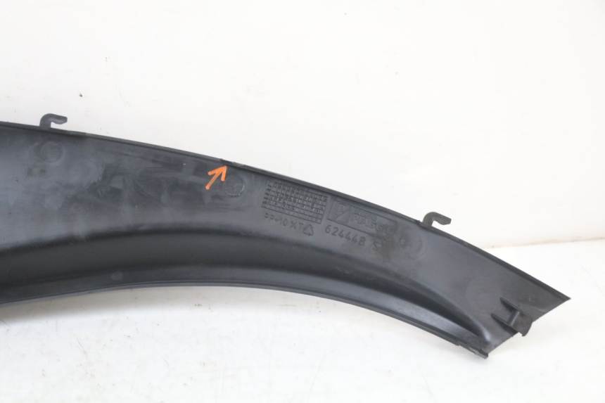 photo de BASSO SCUDO POSTERIORE SINISTRO PIAGGIO MP3 LT 400 (2007 - 2012)
