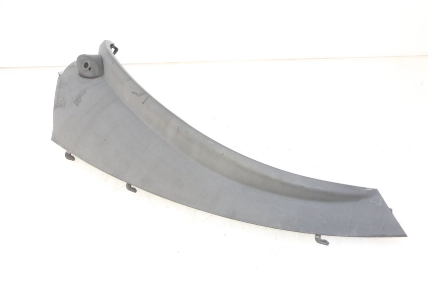 photo de SOTTOPEDANA POSTERIORE SINISTRA PIAGGIO MP3 RL 250 (2007 - 2010)