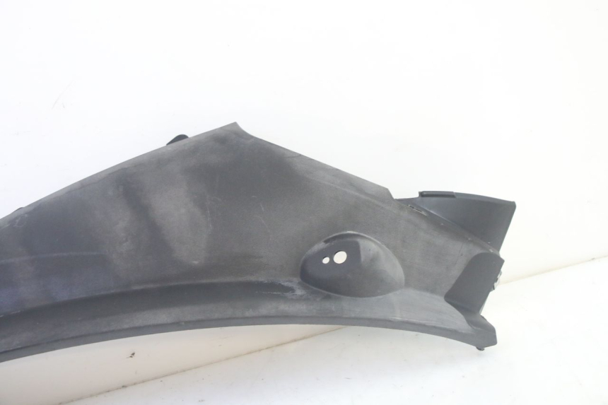 photo de SOTTOPEDANA POSTERIORE SINISTRA PIAGGIO MP3 RL 250 (2007 - 2010) - Zoom sullo stato d'uso