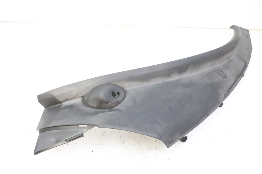 photo de BASSO SCUDO POSTERIORE SINISTRO PIAGGIO MP3 LT 400 (2007 - 2012)