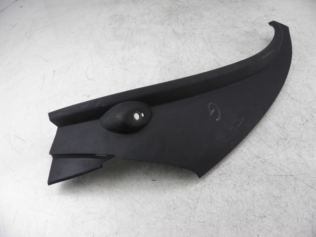 photo de BASAMENTO POSTERIORE SINISTRO PIAGGIO MP3 LT 300 (2010 - 2016)