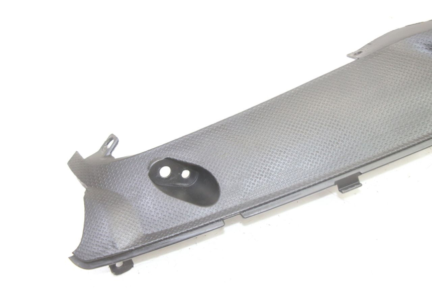 photo de SOTTOPEDANA POSTERIORE SINISTRA GILERA RUNNER SP 50 (2006 - 2008)