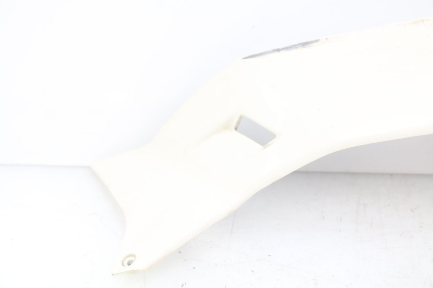 photo de BASSO DELLA SCATOLA POSTERIORE SINISTRA PIAGGIO VESPA GTS IGET ABS 125 (2017 - 2023)