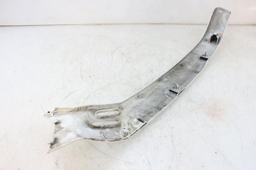 photo de SOTTOPEDANA POSTERIORE SINISTRA PIAGGIO VESPA GTS SUPER IE 125 (2009 - 2016) - Vista d'insieme del prodotto