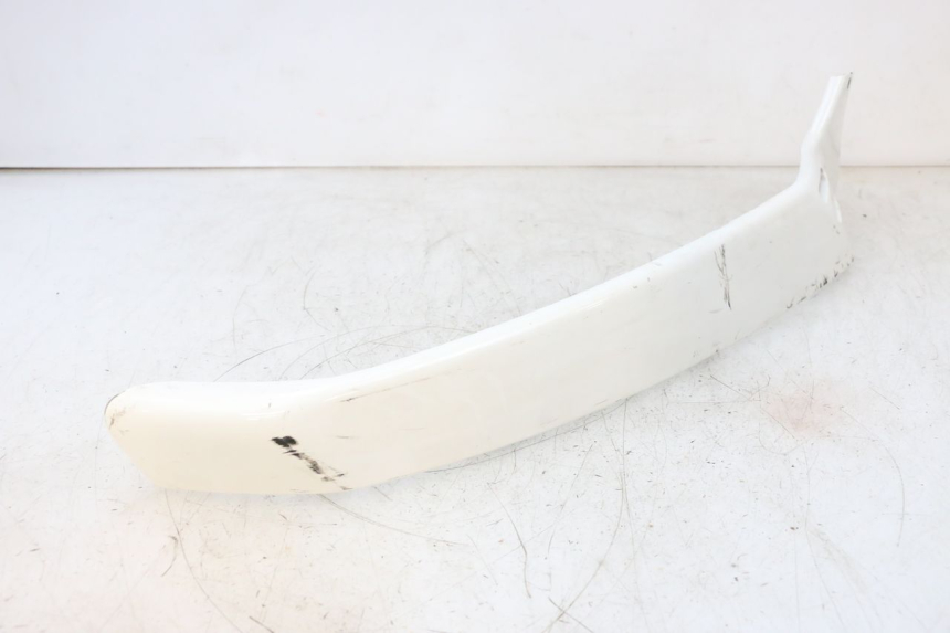 photo de SOTTOPEDANA POSTERIORE SINISTRA PIAGGIO VESPA GTS SUPER IE 125 (2009 - 2016) - Marcature e riferimenti originali