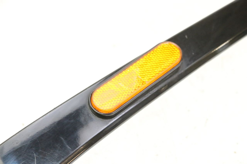 photo de BASSO SCARICO POSTERIORE SINISTRO PIAGGIO VESPA S 2T 50 (2007 - 2014)