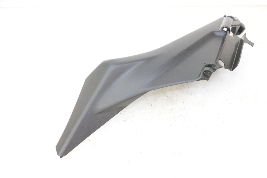 photo de SOTTOPEDANA POSTERIORE SINISTRA YAMAHA XMAX X-MAX 125 (2021 - 2025)