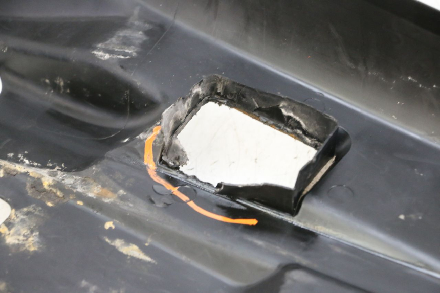 photo de FIANCHETTI INFERIORE MBK BOOSTER SPIRIT 50 (2004 - 2017) - Zoom sullo stato d'uso