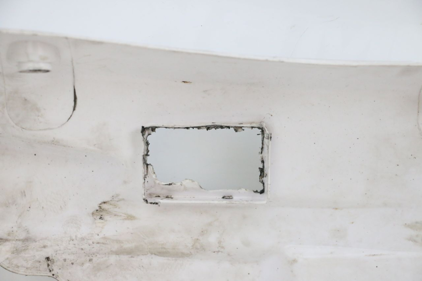 photo de FIANCHETTI INFERIORE MBK BOOSTER SPIRIT NAKED 50 (2004 - 2017) - Stato della superficie e materiale