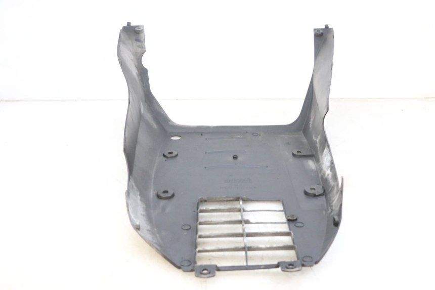 photo de FIANCHETTI INFERIORE SUZUKI BURGMAN 125 (2007 - 2014) - Dettaglio del componente