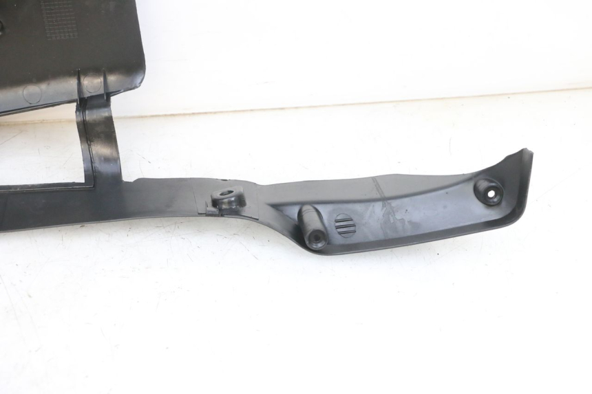 photo de FIANCHETTI INFERIORE SYM CROX 4T 50 (2016 - 2023) - Stato della superficie e materiale